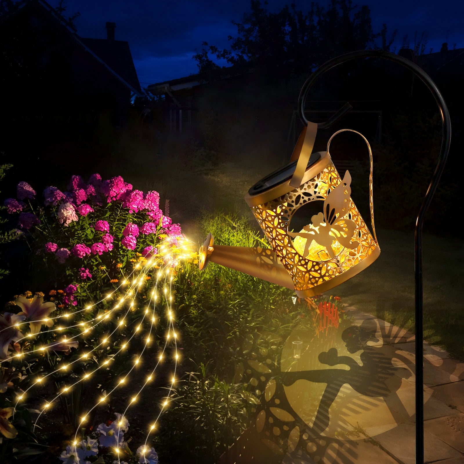 Metal Solar Watering Can Light